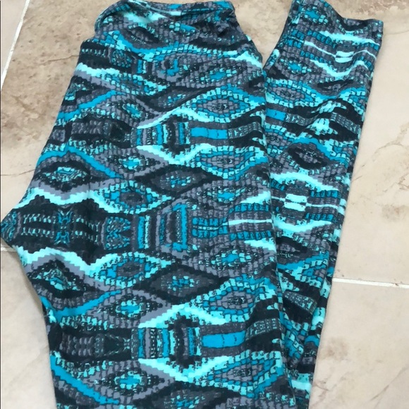 Lularoe one size leggings - Picture 1 of 1